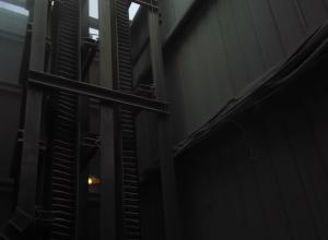 波状带式输送机